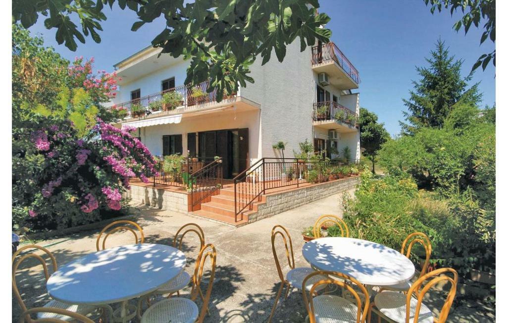 Apartments Perina Šibenik Esterno foto